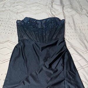 Elegant Black Strapless Dress